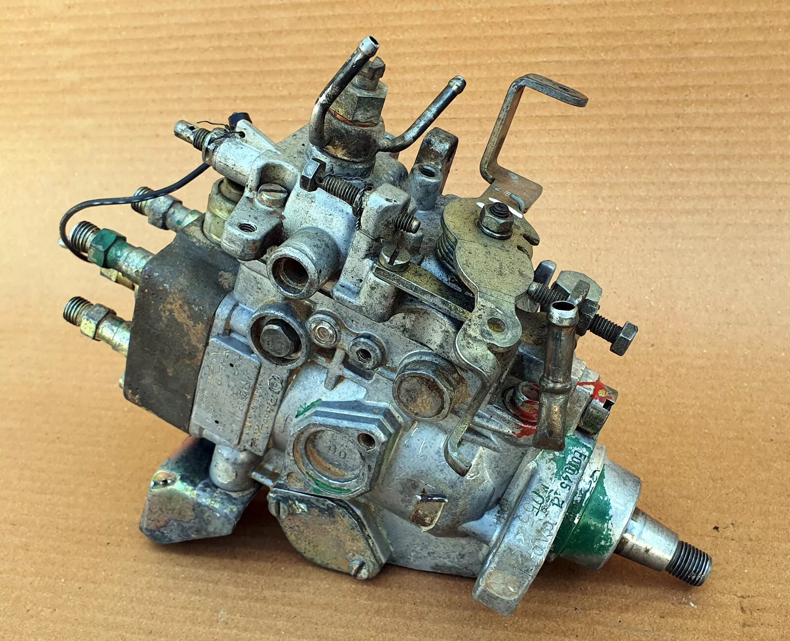 Zexel Bosch Fuel Injection Pump 104649-1720 9461614428 NP-VE4/9F2250RNP373