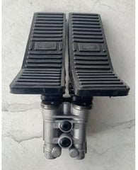 A Pair Foot Pilot Valve Foot Pedal Joystick Control Valve Foot for Caterpillar CAT Excavator E200B E320 E320L