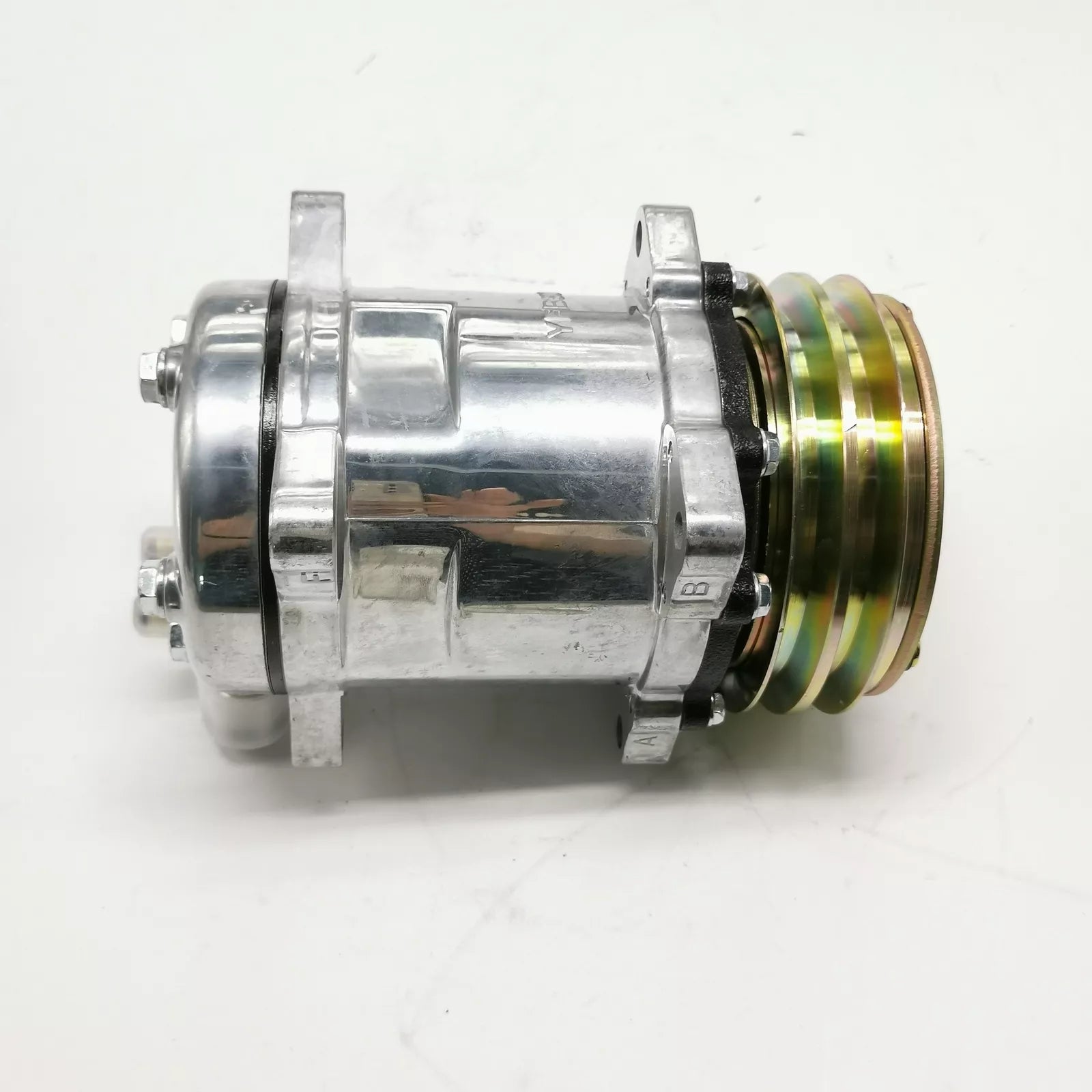 SD5H14HD 24V A/C Compressor AT262559 for John Deere Excavator 110 120 160LC