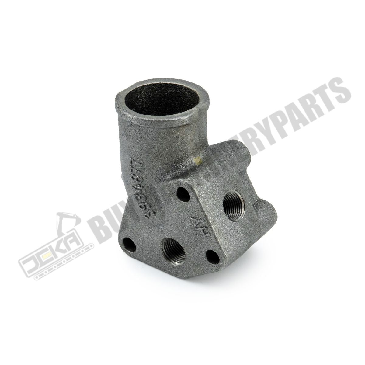 Connection Water Inlet Elbow J903102 for CASE Engine 4390 6590 Tractor 1896 2096 5120 5130 5140 5220 5240 5250