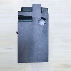 DE12T Complete Cylinder Head with Valves for Daewoo Doosan Engine