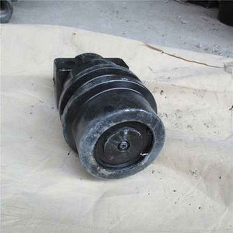 Heavy-Duty Top Roller Carrier for Kato Excavator HD450