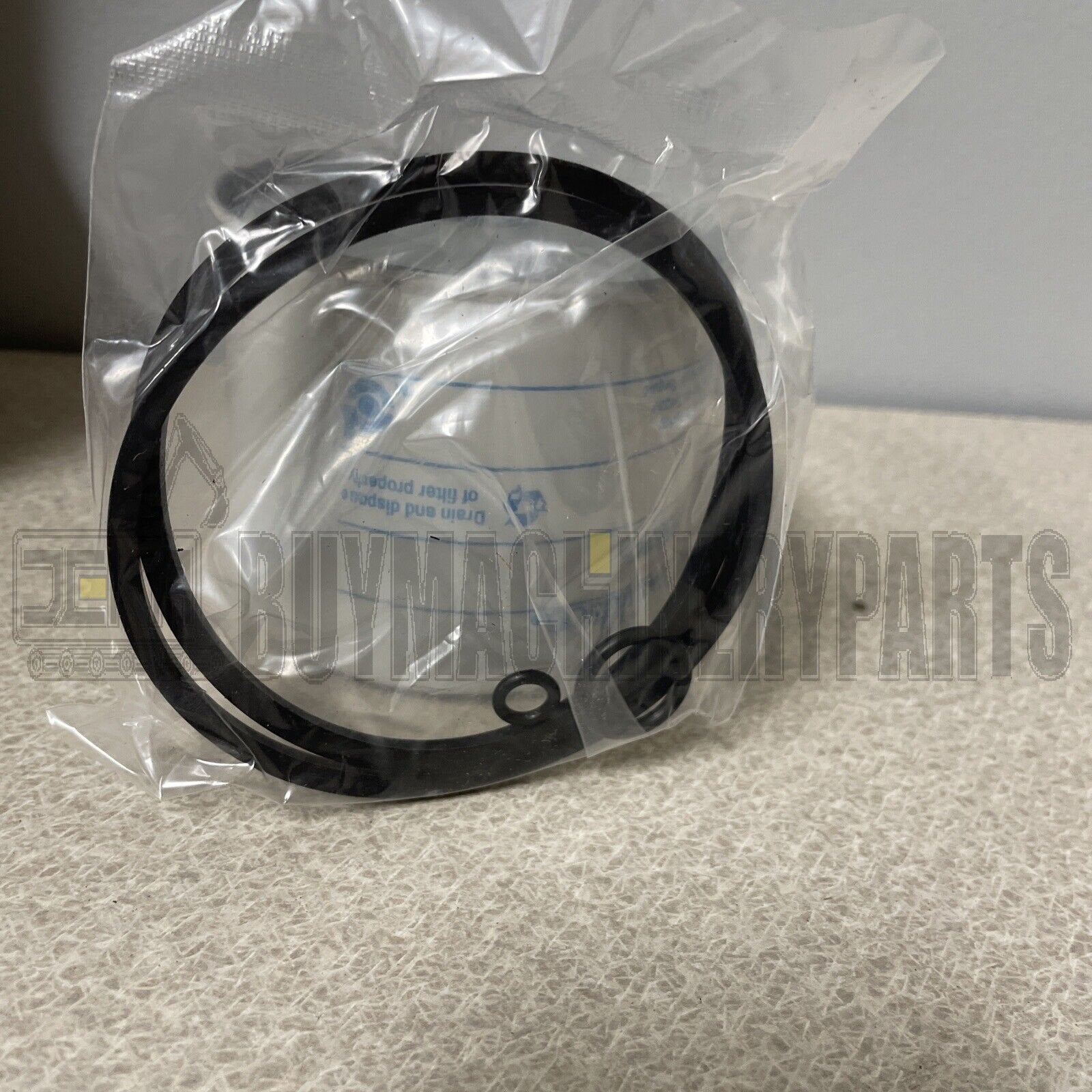 P556245  Fuel Filter. DD1