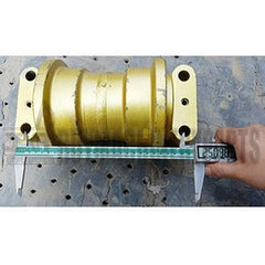 Track Roller 9132600 9092522 for Hitachi Excavator EX100-2 EX120-2 EX100-3C EX100-2 EX135UR EX120K-3 EX120-5