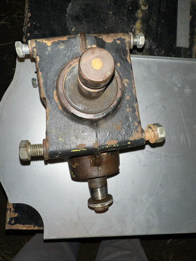 Gearbox CE17401 F900 Series 60” Deck Gearbox  F910,915,925,932,935