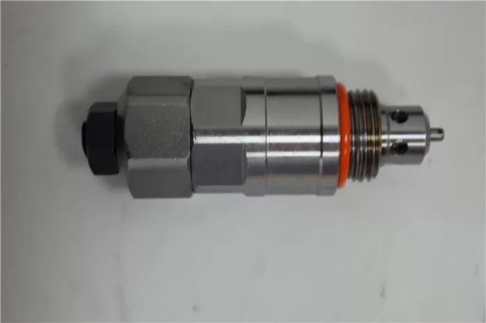 Pressure Relief Valve 4358914 for Hitachi EX100-5 EX120-5 EX200-5 EX230-5 EX270-5 ZX330-3 ZX70